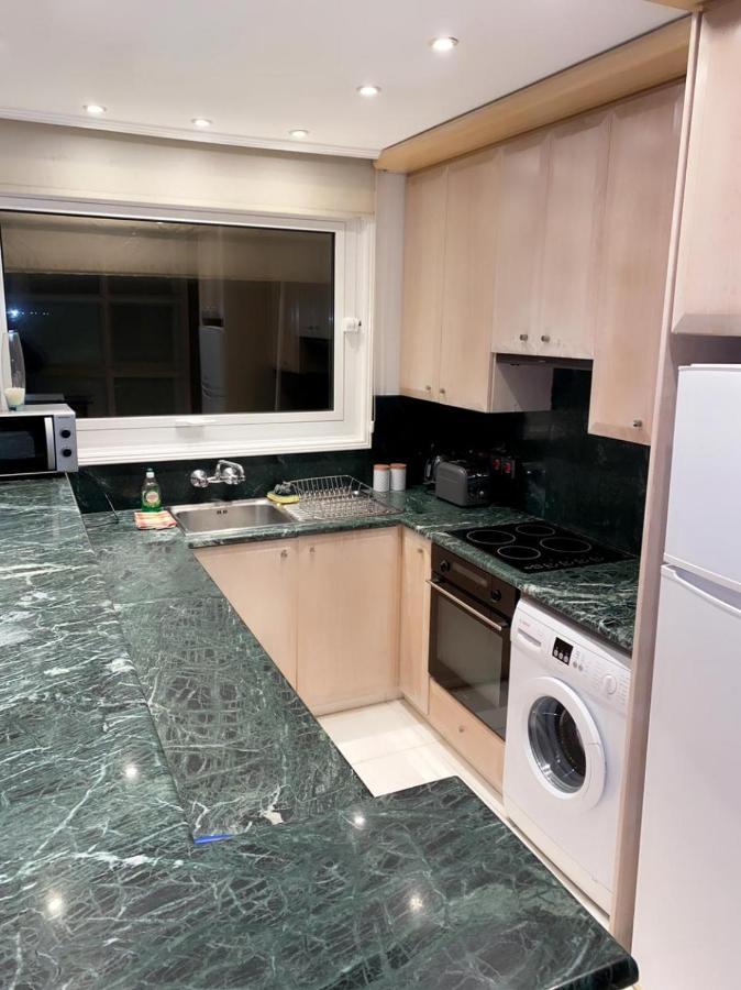 Larnaca Room, 50M To The Finikoudes Beach Ngoại thất bức ảnh
